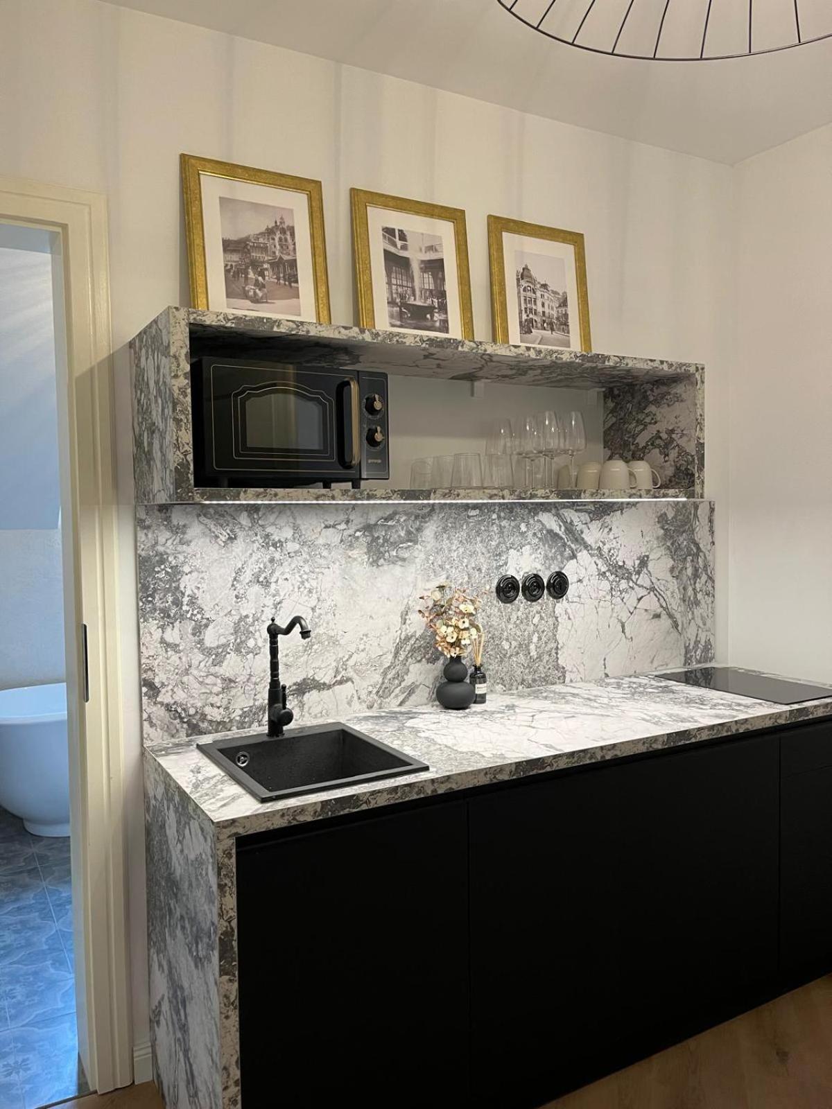 Residence Polonia Karlovy Vary Ngoại thất bức ảnh